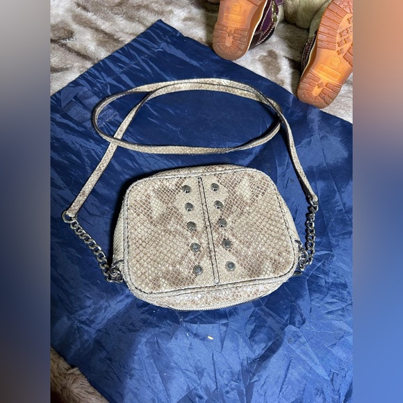 Michael Kors Mini Crossbody Bag Chain Strap Black Snake Print Purse - Picture 2 of 12